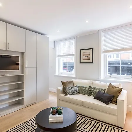 High Street Kensington Apartment-3